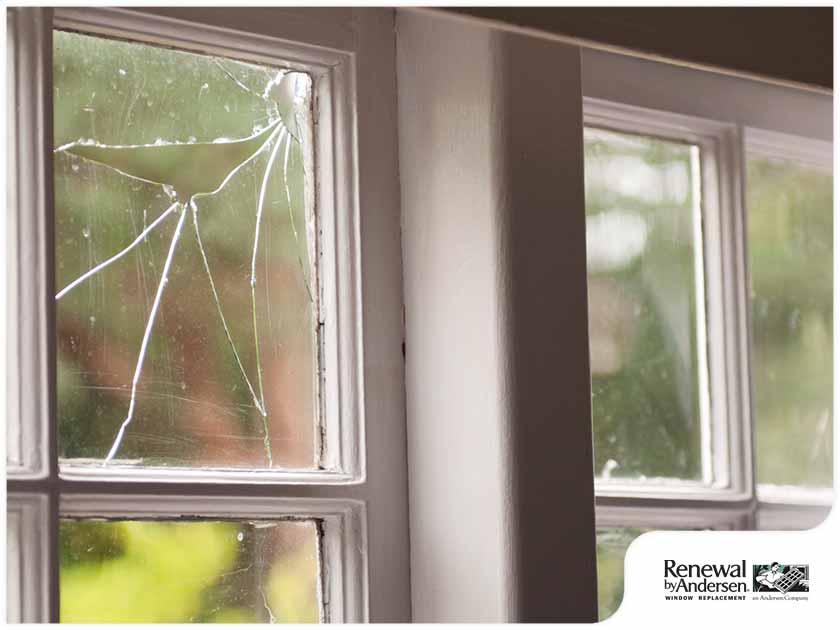 142be8ee75f69b98434f95fed2a4859a00165dc6-residential-window-contractor-broken-window-repair